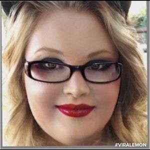 5 STAR SELLER AND FAST SHIPPER